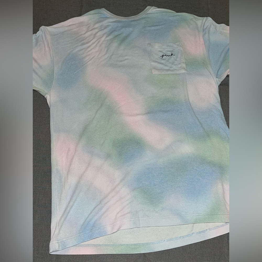 VS PINK Tie-Dye Sleep Tee